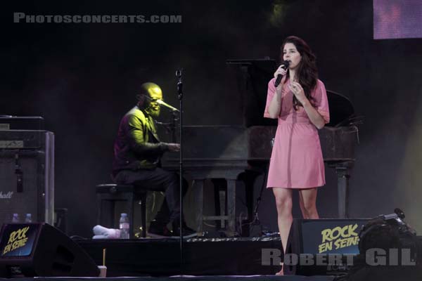 LANA DEL REY - 2014-08-24 - SAINT CLOUD - Domaine National - Grande Scene - Elizabeth Woolridge Grant